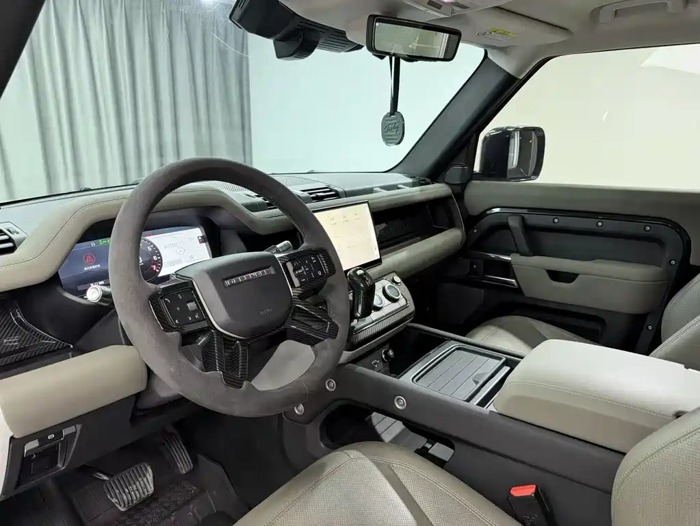 Land Rover Defender 2022 90 3.0T P400 XS