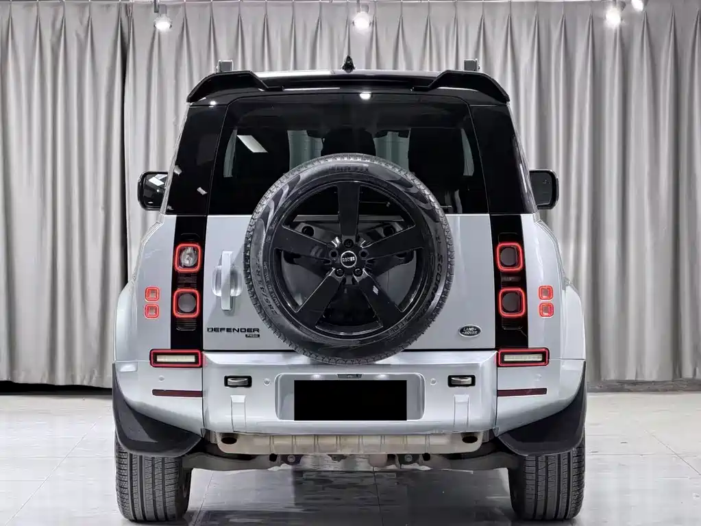 Land Rover Defender 2022 90 3.0T P400 XS