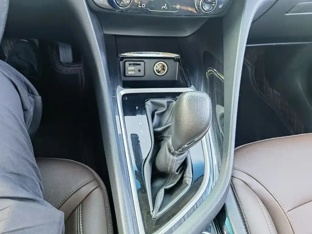 Buick GL6 2019 18T 6-Seater Interconnected Luxury Edition China VI