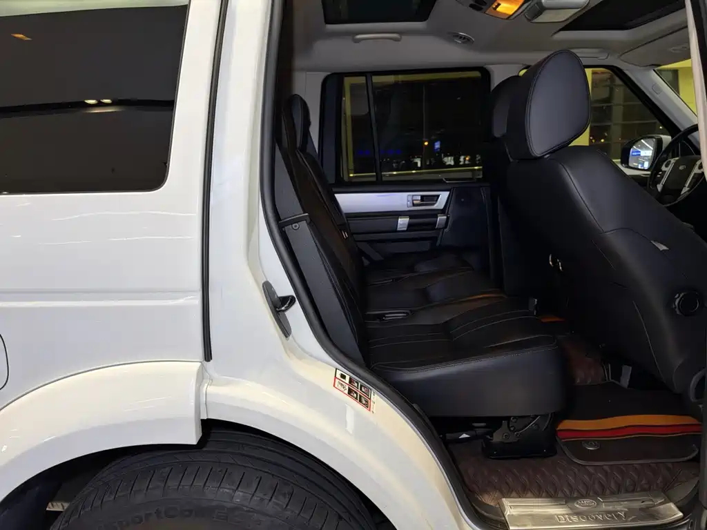 Land Rover Discovery 2016 3.0 SC HSE Black Edition