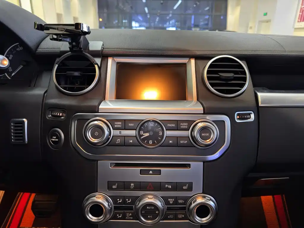 Land Rover Discovery 2016 3.0 SC HSE Black Edition