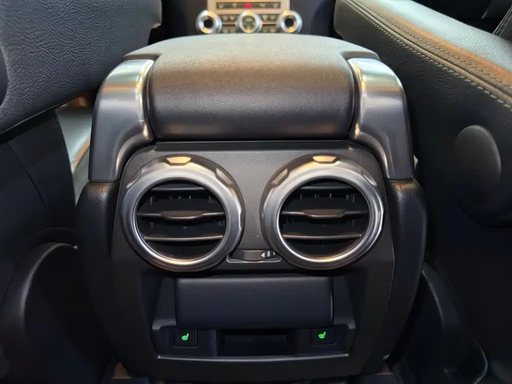 Land Rover Discovery 2016 3.0 SC HSE Black Edition