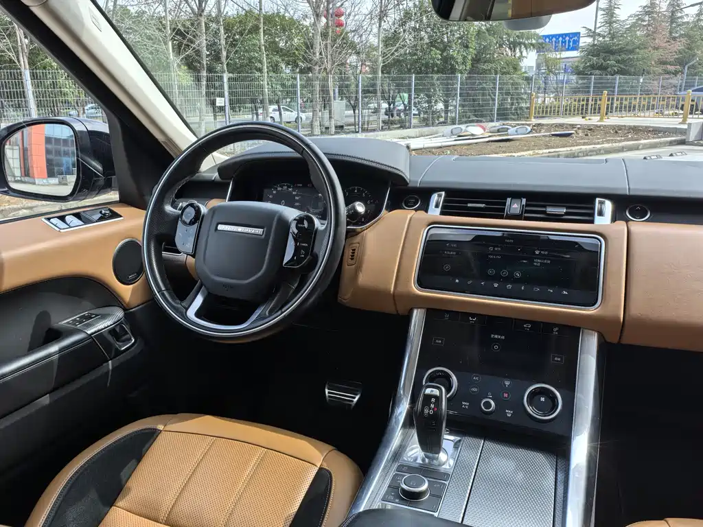 2020 Range Rover Sport 3.0 L6 HSE Dynamic
