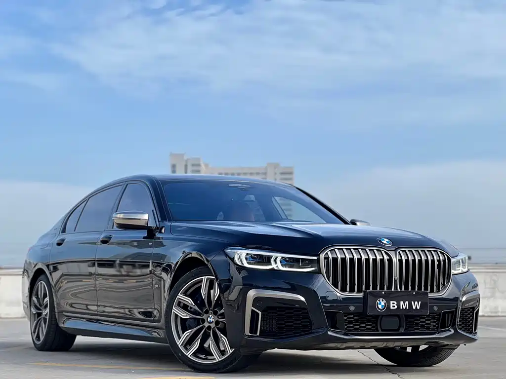 BMW 7 Series 2019 M760Li xDrive V12 M Sport Package