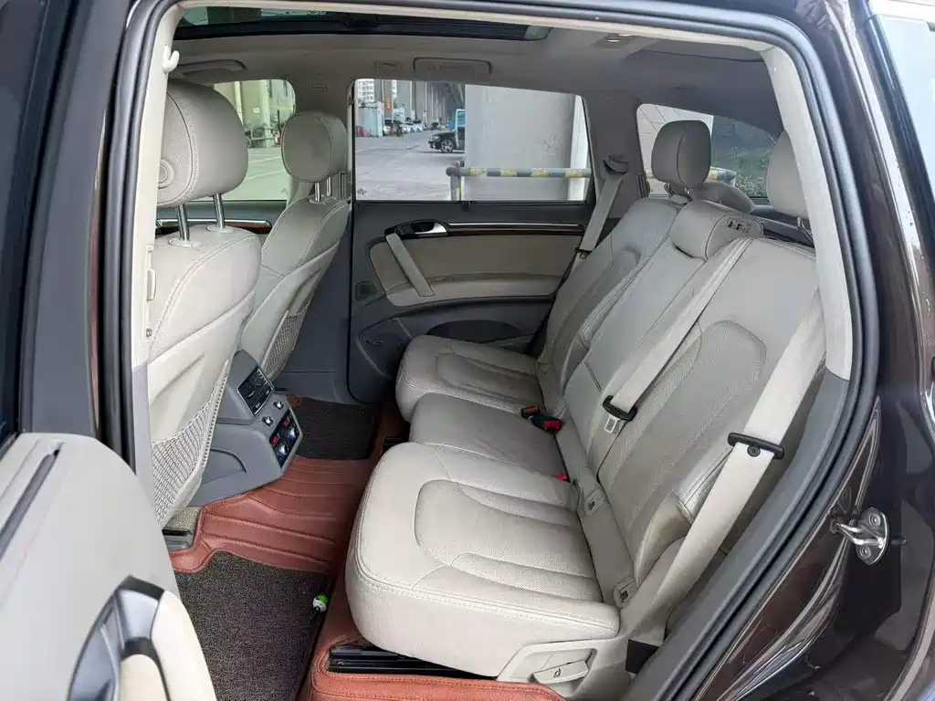Audi Q7 2012 3.0 TFSI Entry Model 200kW