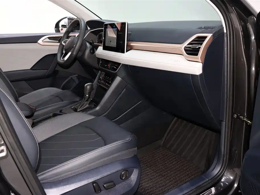 Volkswagen Tayron 2024 300TSI FWD Full Moon Edition