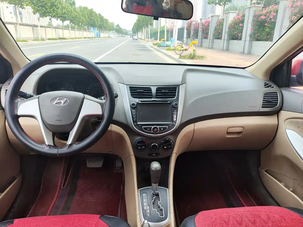 Verna 2010 Sedan 1.4L Automatic Fashion GT
