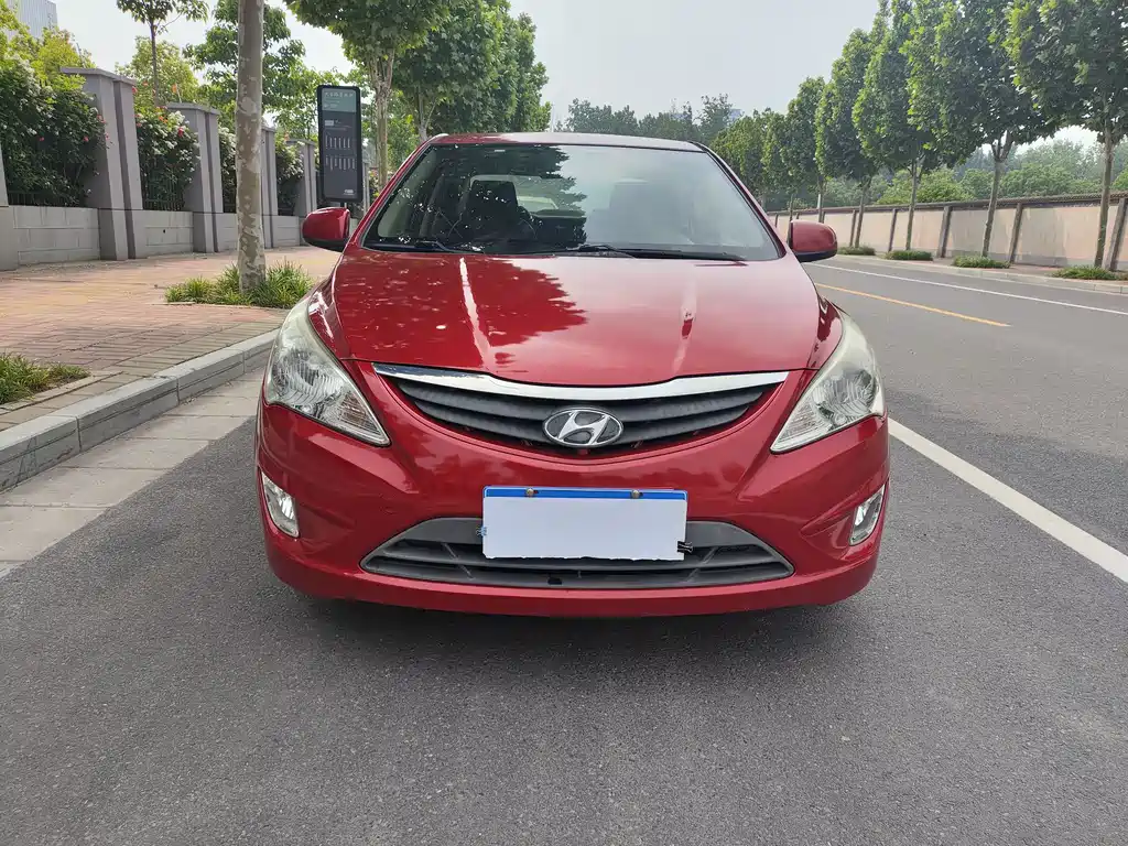 Verna 2010 Sedan 1.4L Automatic Fashion GT