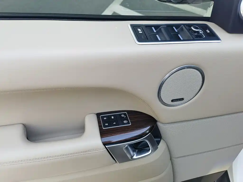 Range Rover 2015 3.0 SC V6 Vogue