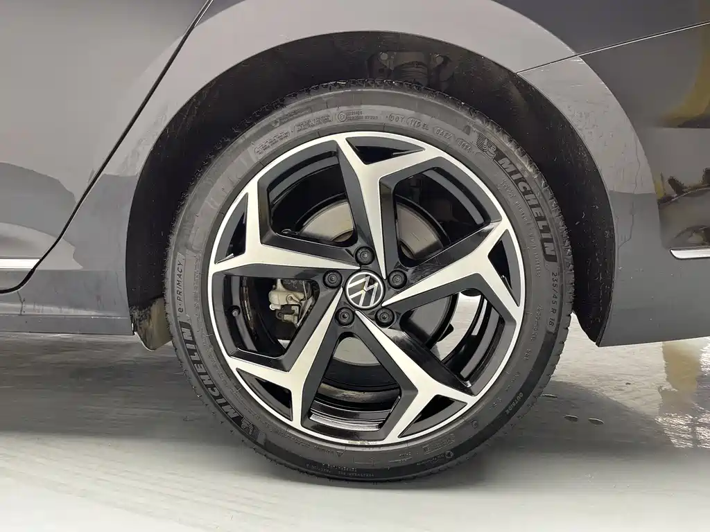 Volkswagen Passat 2024 380TSI Starlight Elite Edition