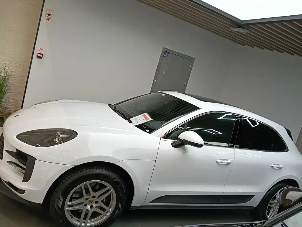 Macan 2.0T