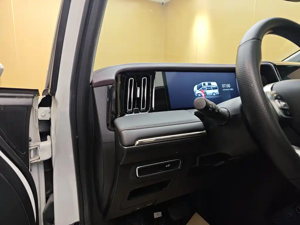 GAC Trumpchi M8 2024 Master Series 400T Supreme Edition