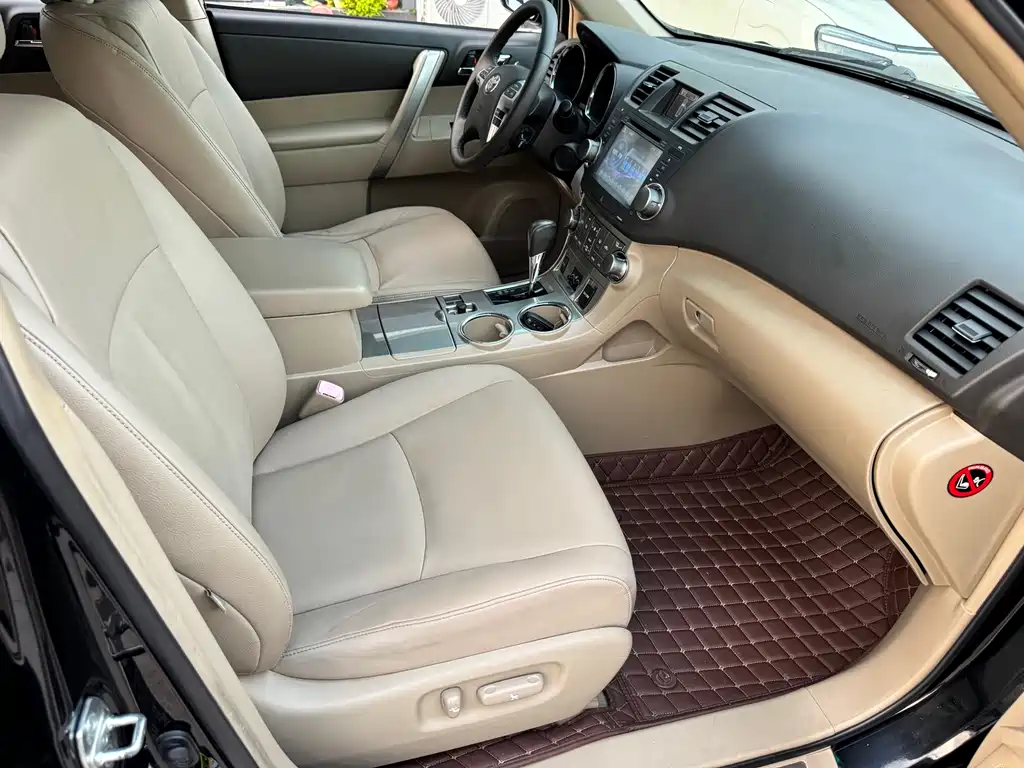 Toyota Highlander 2013 2.7L FWD 7-Seater Zijin Edition