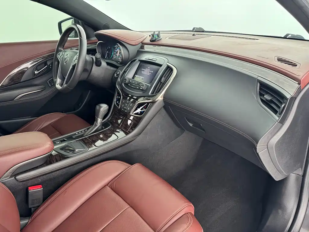 Buick LaCrosse 2014 2.0T SIDI Intelligent Enjoyment Flagship Edition