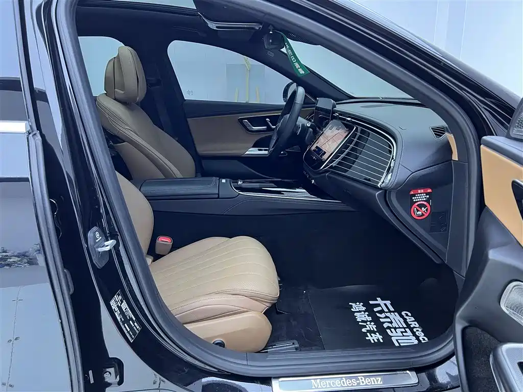 Mercedes-Benz E-Class 2024 E 260 L