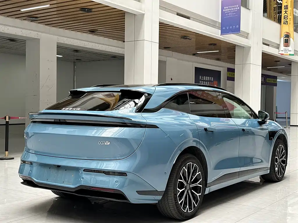 Zeekr 007 GT 2025 AWD Intelligent Driving Edition 75kWh