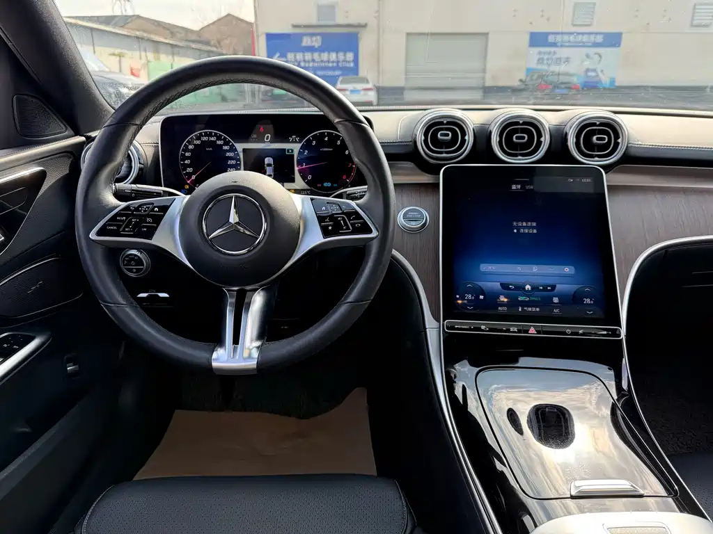 Mercedes-Benz C-Class 2022 C 260 L