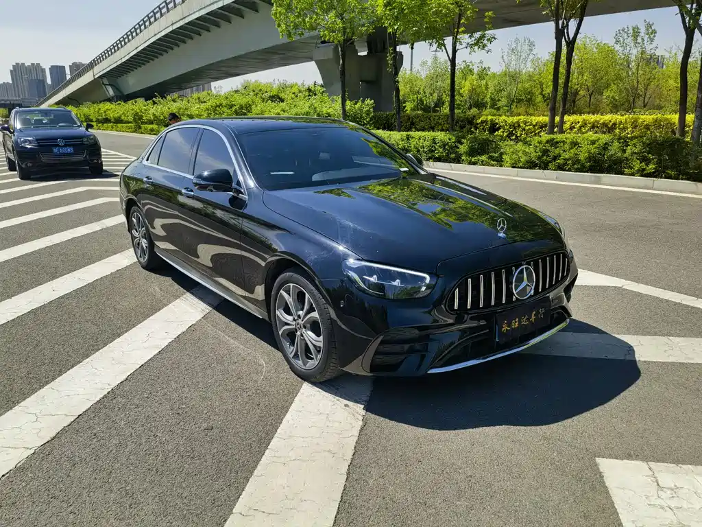 Mercedes-Benz E-Class 2022 Facelift II E 300 L Sport Fashion Edition