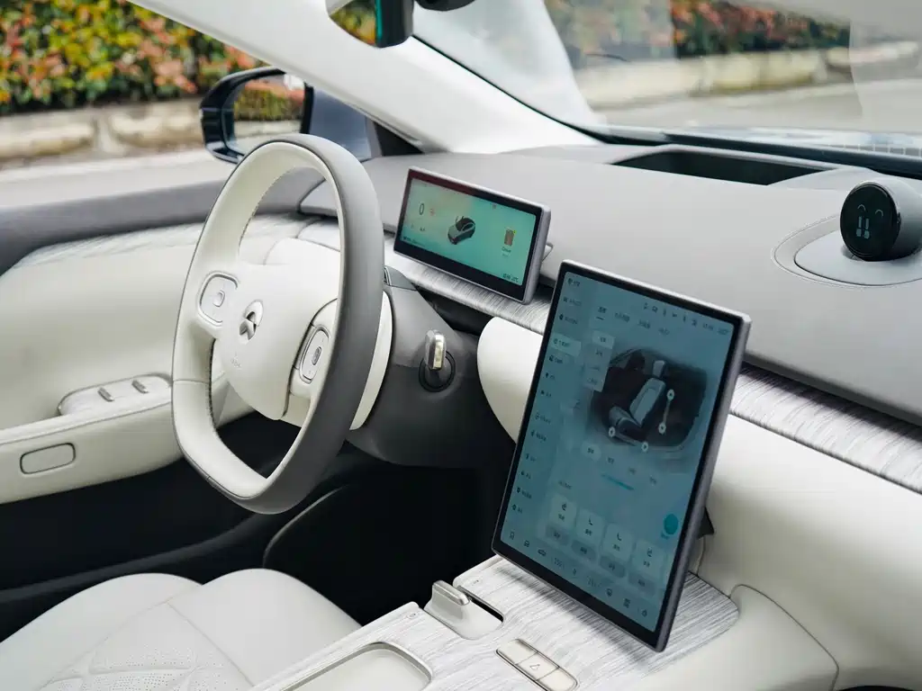 NIO ET7