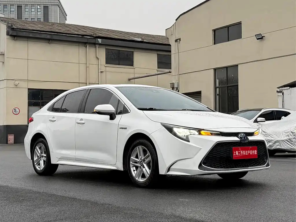 Toyota Levin 2022 Hybrid 1.8H E-CVT Luxury Edition