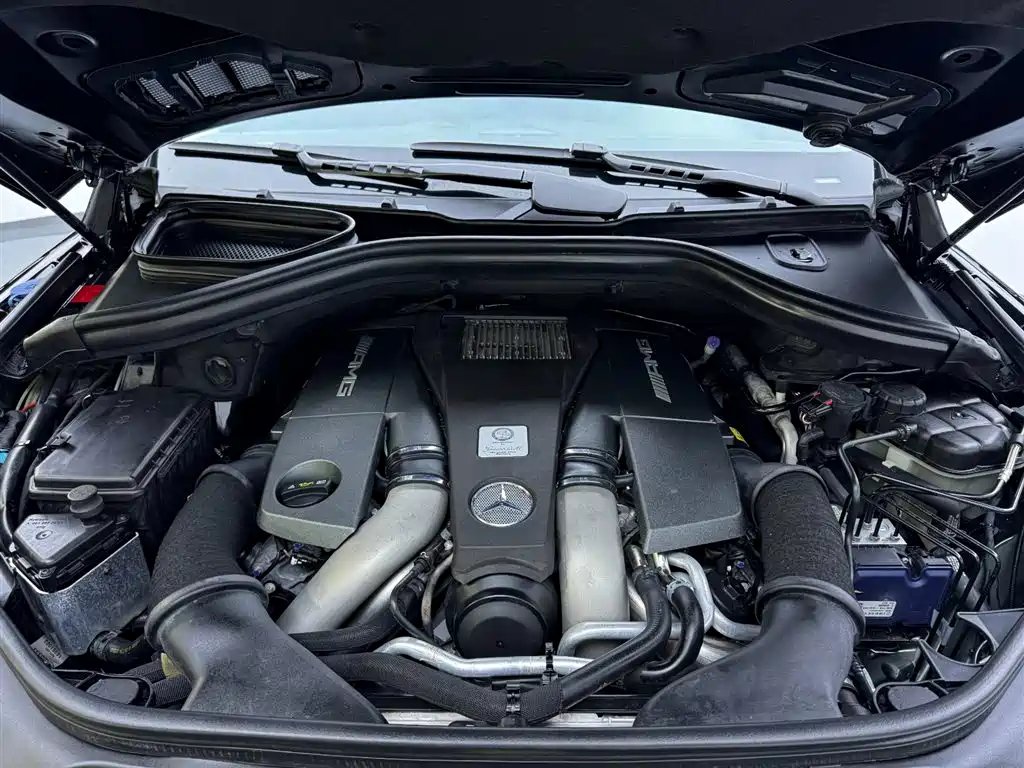 Mercedes-Benz M-Class AMG 2015 AMG ML 63