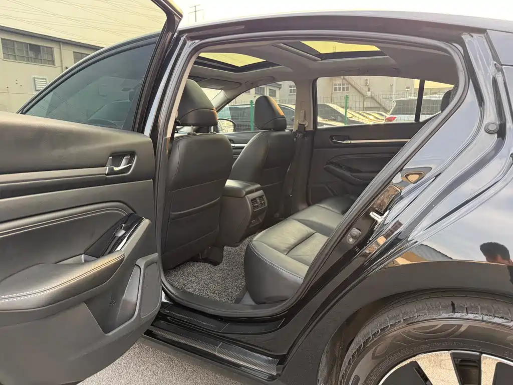 Nissan Altima 2021 2.0L XL Upper AD1 Intelligent Driving Pilot Edition