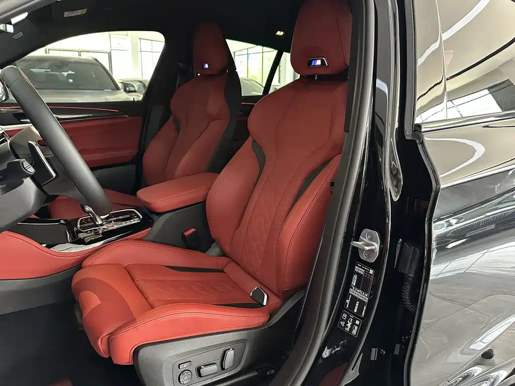BMW X4 M Competition 2022