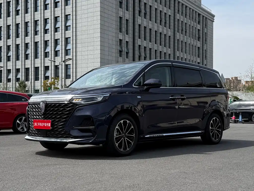 Roewe iMAX8 2023 400TGI Comfort Edition