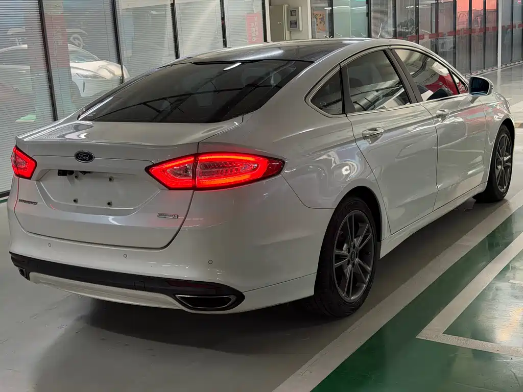 Ford Mondeo 2013 1.5L GTDi180 Fashion Edition