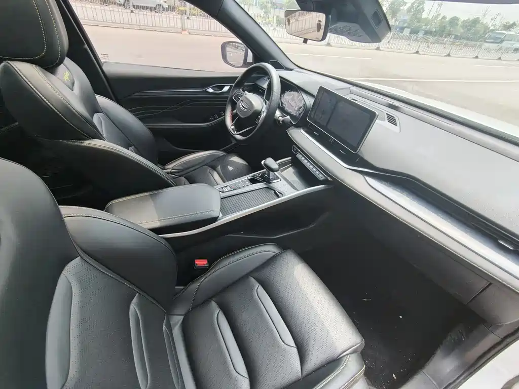 Geely Preface 2023 1.5TD Fuyao Edition