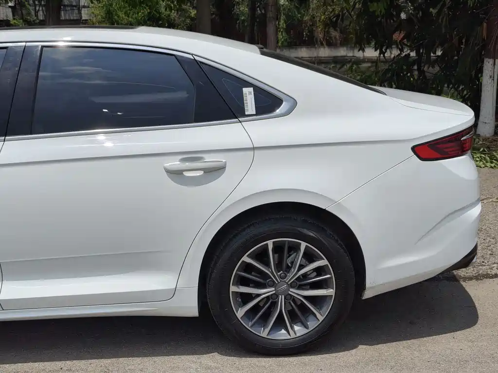Geely Preface 2023 1.5TD Fuyao Edition