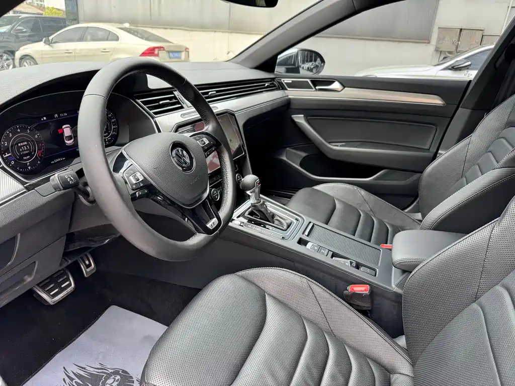 FAW-Volkswagen CC 2019 330TSI Meiyan Edition China V