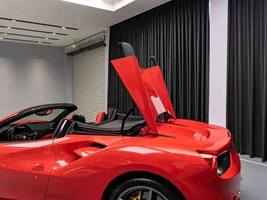 Ferrari 488 Spider