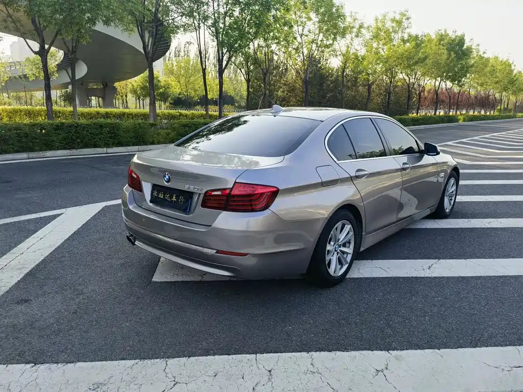 BMW 5 Series (Import) 2014 520i Elegance