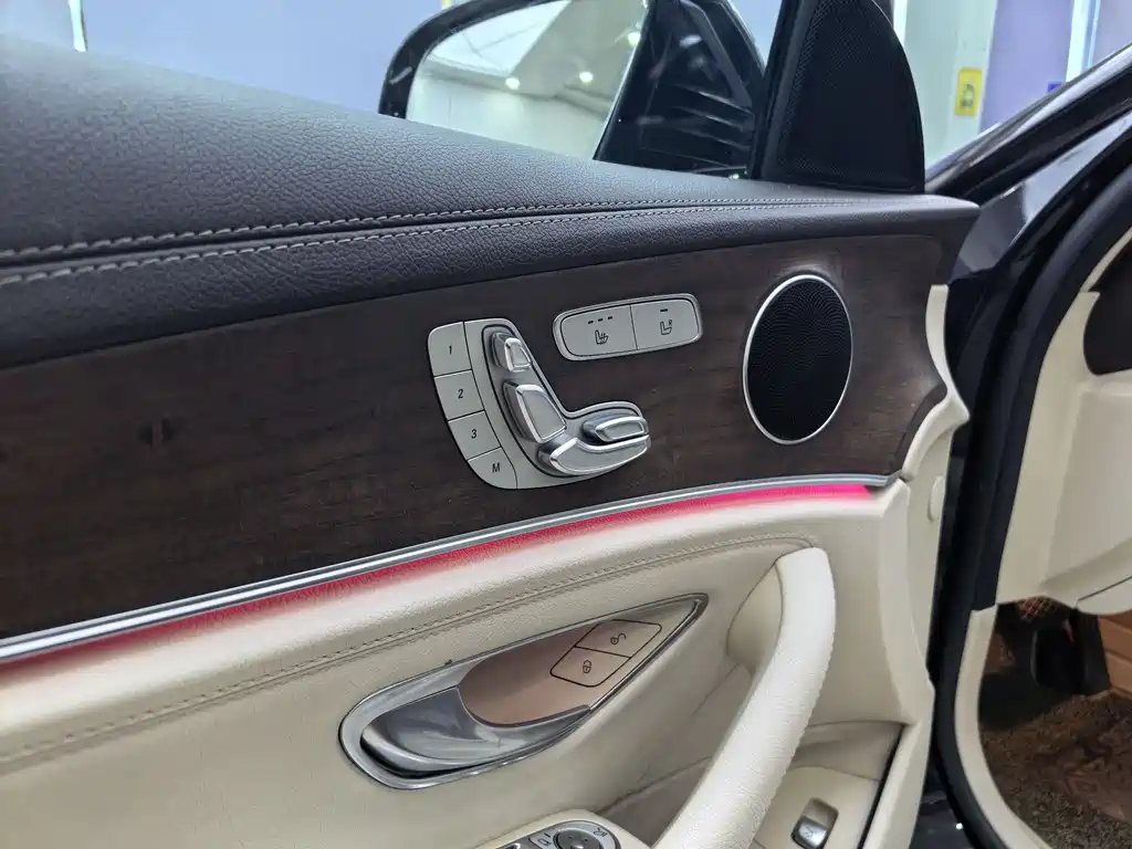 Mercedes-Benz E-Class 2016 E 300 L Fashion Edition