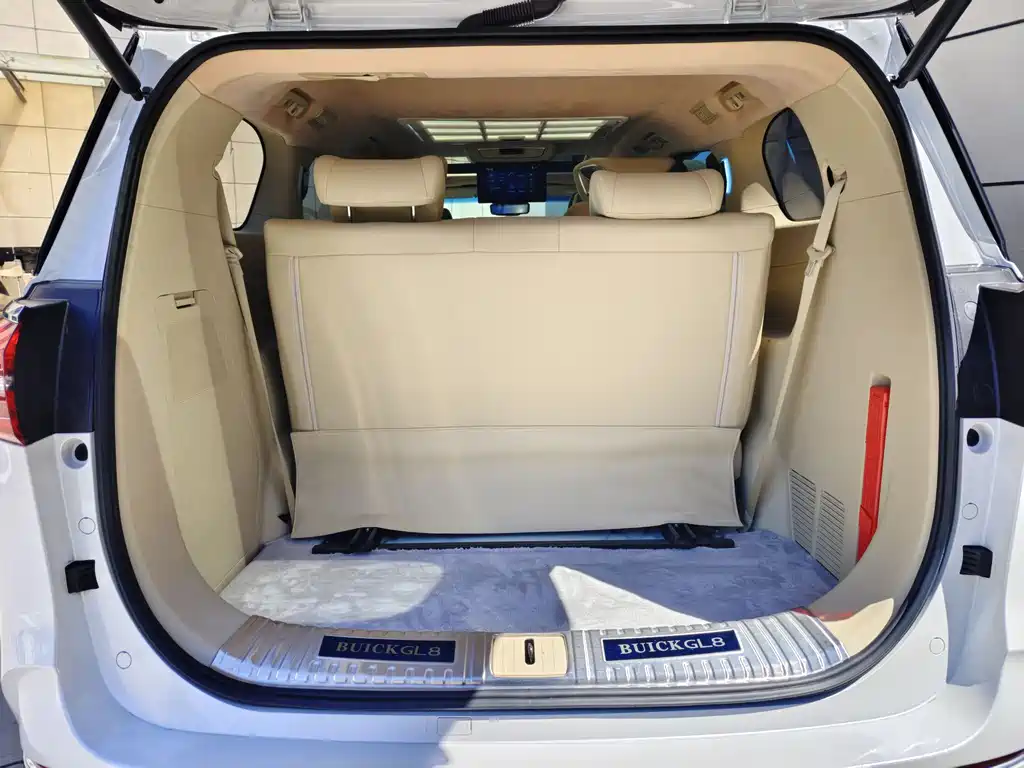 Buick GL8 2022 ES Land Business Class 653T Premium Edition