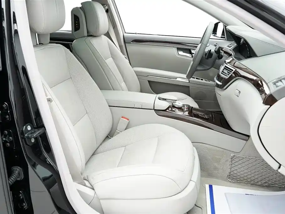 Mercedes-Benz S-Class 2010 S 300 L Luxury