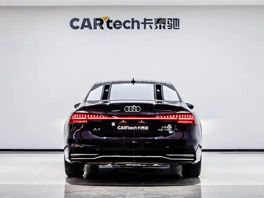 Audi A7L 2024 45 TFSI S-line Dream Edition Crystal Package