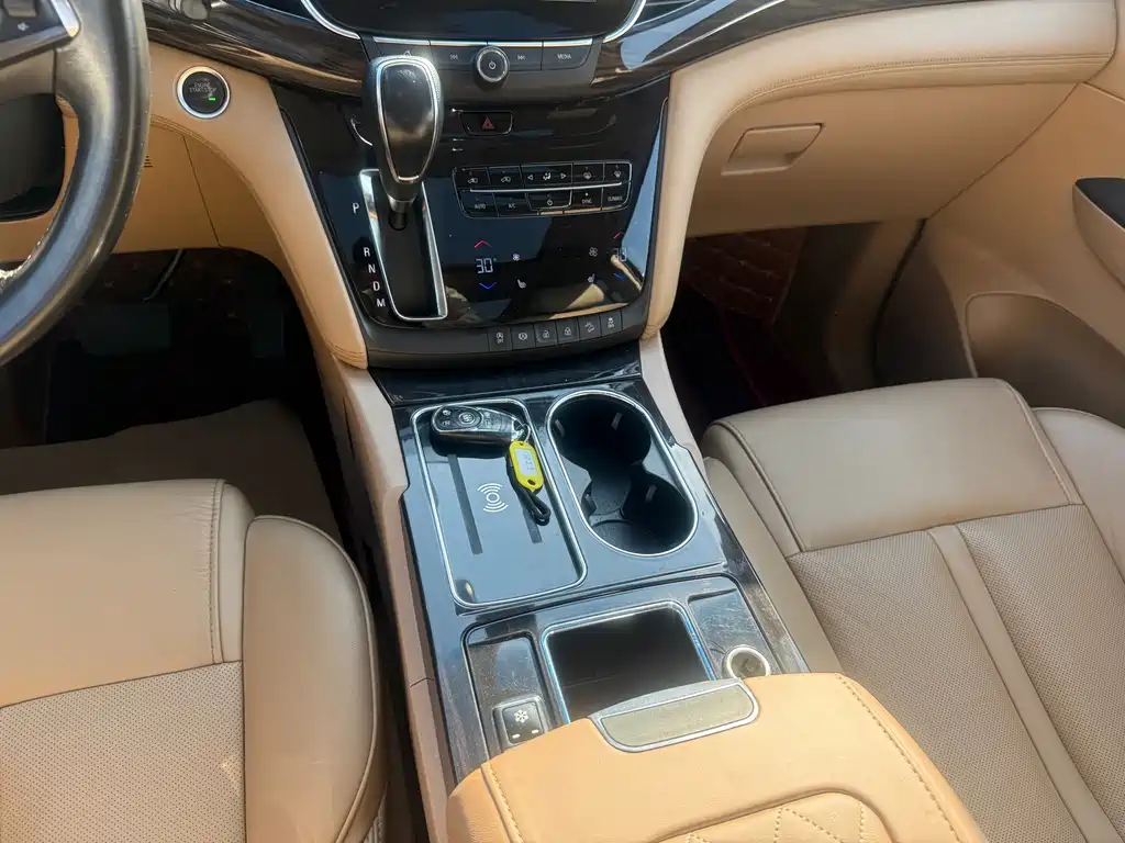 Buick GL8 2018 ES 28T Luxury Edition China VI