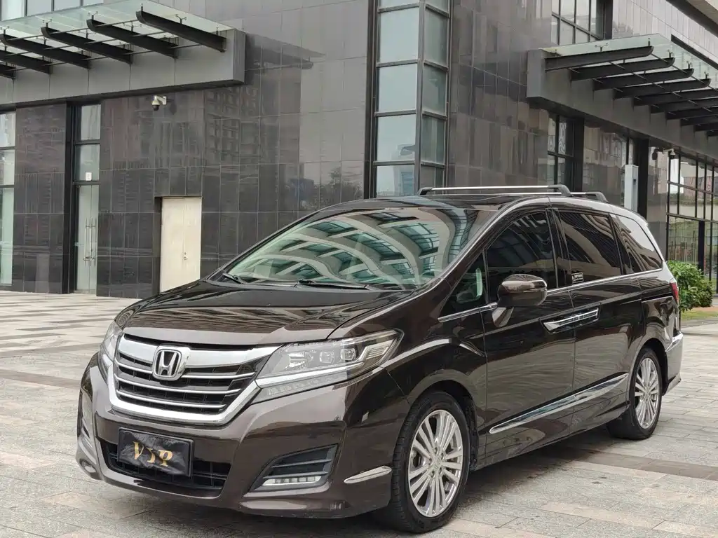 Honda Elysion 2016 2.4L Classic Edition