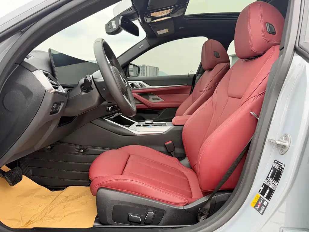 BMW i4 2023 eDrive40