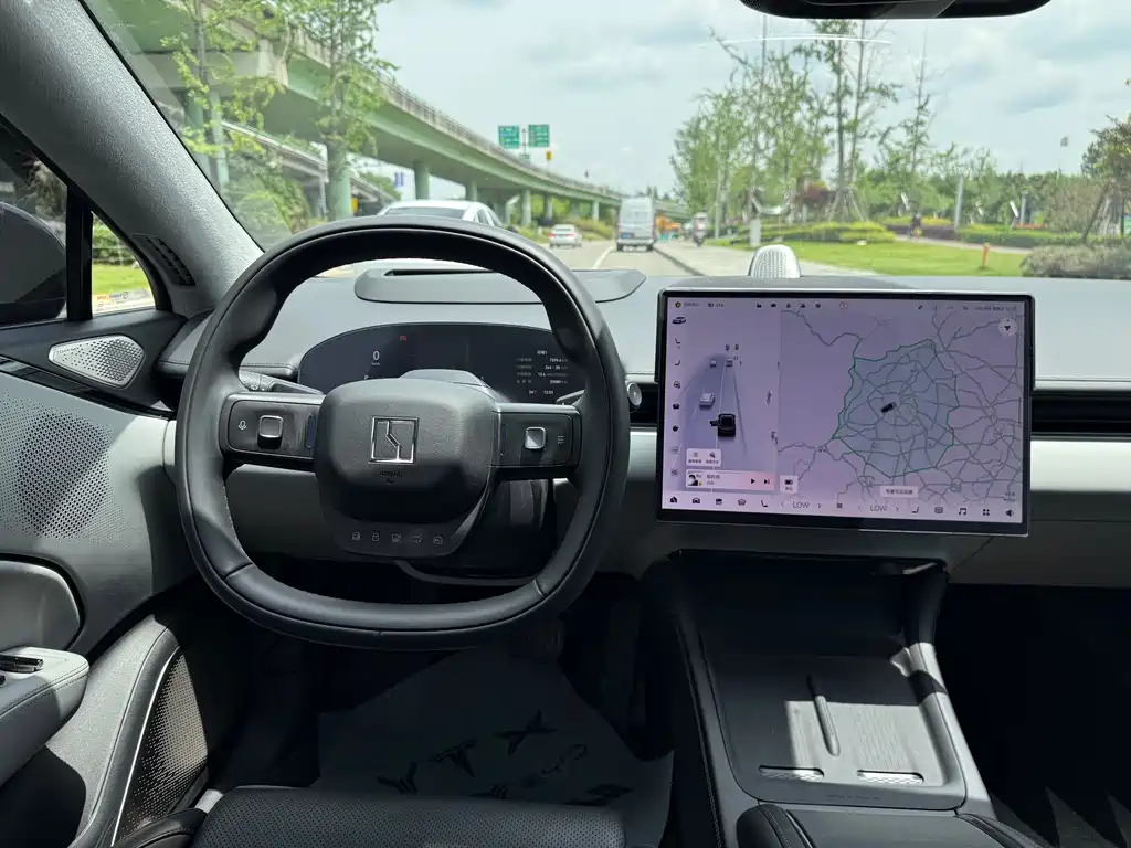 Zeekr 007 2025 RWD Intelligent Driving Edition 75kWh