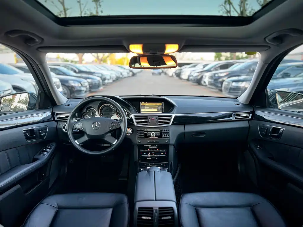 Mercedes-Benz E-Class 2010 E 300 L Elegance