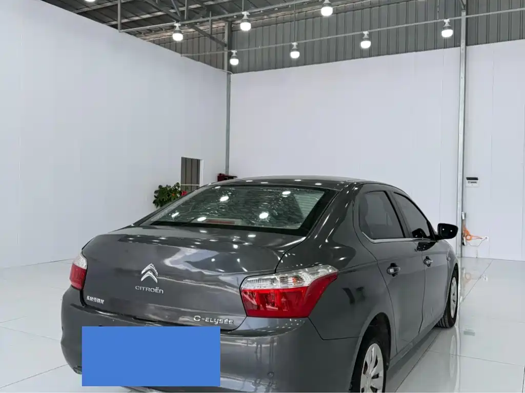 Citroën Elysée 2014 1.6L Automatic Fashion Model