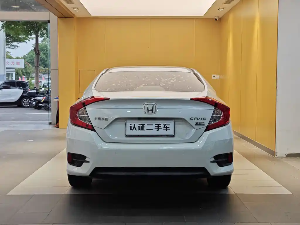 Honda Civic 2019 220TURBO CVT Sport Edition China V