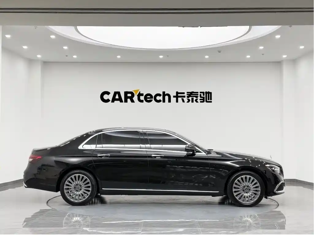 Mercedes-Benz E-Class 2023 E 300 L Fashion