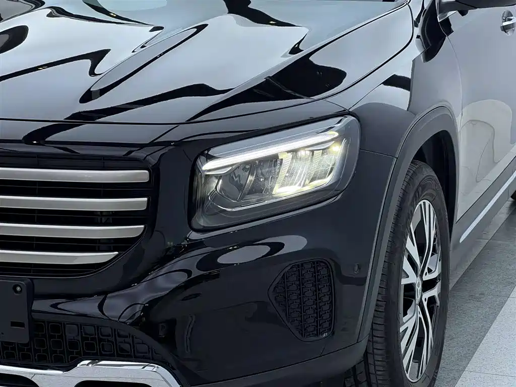 Mercedes-Benz GLB 2024 Facelift GLB 220 Dynamic