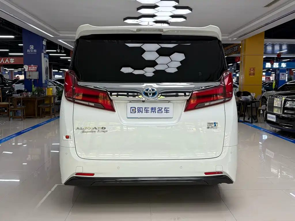 Alphard 2021 Hybrid 2.5L Premium Edition