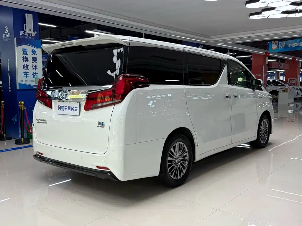 Alphard 2021 Hybrid 2.5L Premium Edition