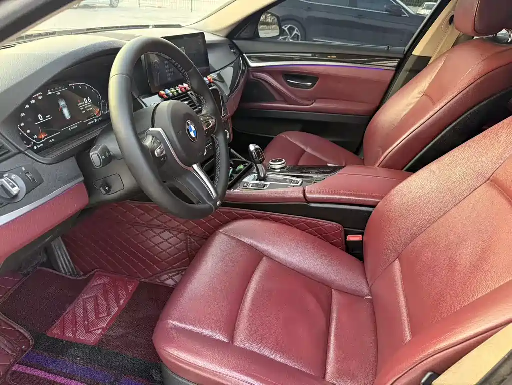 BMW 5 Series 2012 530Li Leading Trim